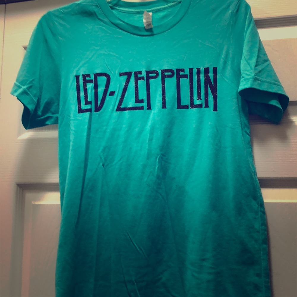 Led Zeppelin t-shirt